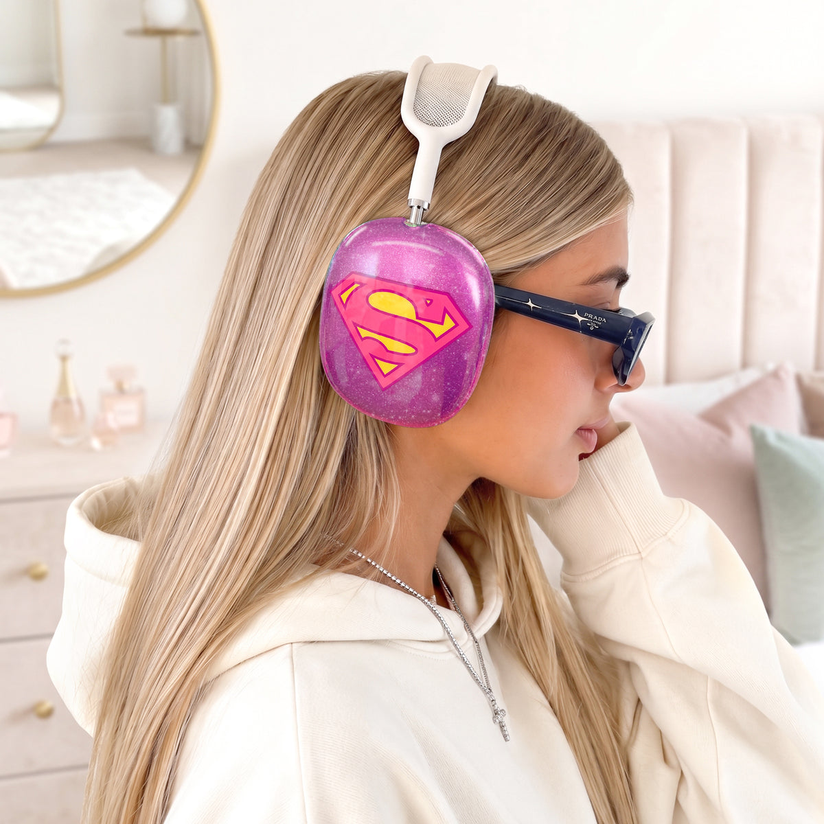Supergirl Stardust Glitter AirPod Max Case - Image 2