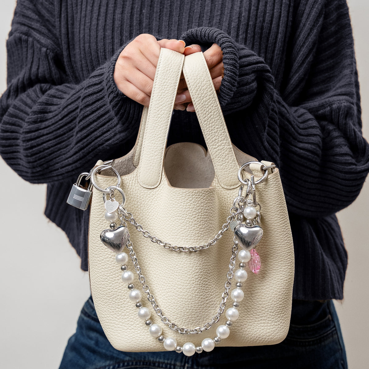 Pearl Heart Bag Chain - Image 2