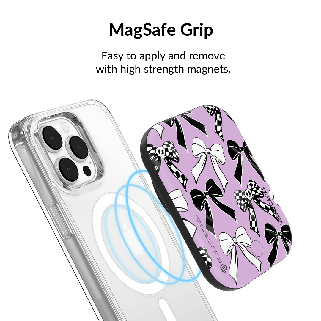 Beetlejuice Bows MagSafe Battery Power Pack - Image 4